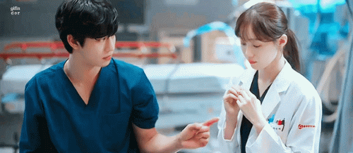 EP06---Dr-Romantic-9.gif