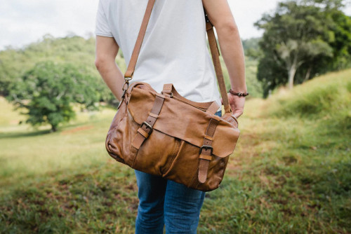 Explore our premium leather bags, crafted for durability and style. Perfect for everyday use or special occasions, these bags combine elegance with functionality.
 https://indepal.com.au/cdn/shop/collections/25_off_NoFred-562254.jpg?v=1698201546&width=1200
 #LeatherBags #IndepalBrisbane