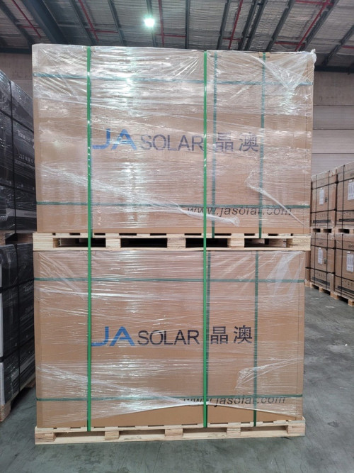 Stock Arrived at NSW Warehouse🚚

JA Solar 415W Black Frame 108 Half-Cut Cells Mono (JAM54S30-415/MR/1500V)

✅Higher Output Power
✅Less Shading and Lower Resistive Loss
✅Lower LCOE
✅Better Mechanical Loading Tolerance

 

Contact your account manager or give us a 📞 ring on 1300 859 938 to book your stock now 📦.
📧 Email us at info@luxcoenergy.com.au
💻 Visit: www.luxcoenergy.com.au
.
.
#jasolar #jasolarpanels #jasolarpanel #jasolarenergy #luxcoenergy #stockarrived #wholesaler #wholesalesolarcompany #solarpanels #solarenergy #solarpower